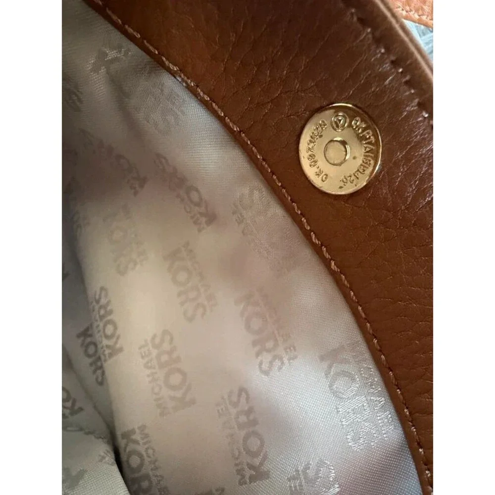 Michael Kors Jules Small Leather Bucket Crossbody Bag - Luggage Tan